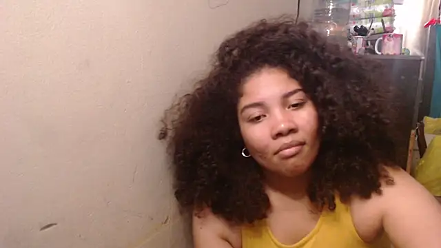 madelene online show from May 26, 4:34 am