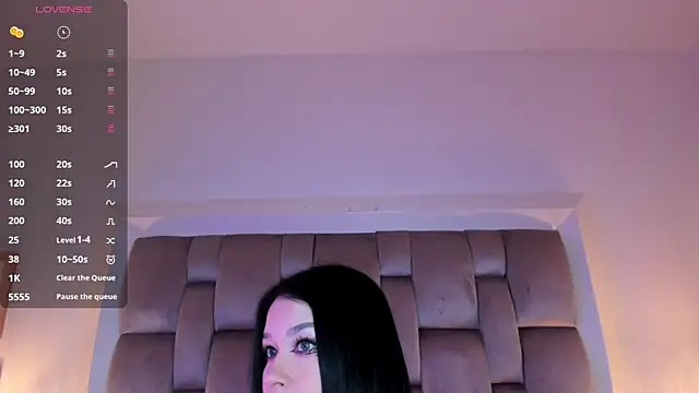 Dannika07 online show from May 12, 3:26 am