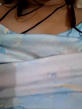 Queen Nora online show from May 24, 11:42 am