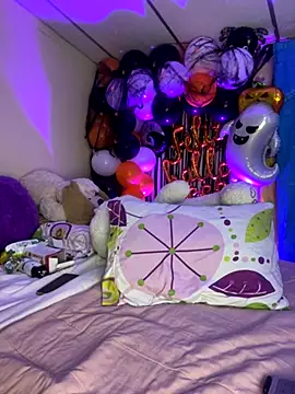 MiaRousexxx  online show from October 31, 1:18 am