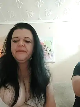 BlacReign online show from November 5, 6:57 pm