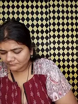 Snapshot of Meenu_tiwari chatting on September 29, 9:42 pm Meenu tiwari online show from September 29, 9:42 pm
