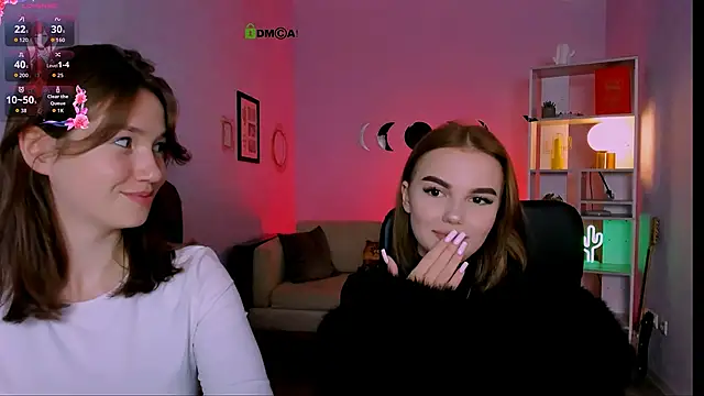 kiana vin online show from November 4, 10:04 pm