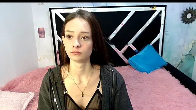 Snapshot of AmbarSexx chatting on September 9, 5:18 am AmbarSexx online show from September 9, 5:18 am