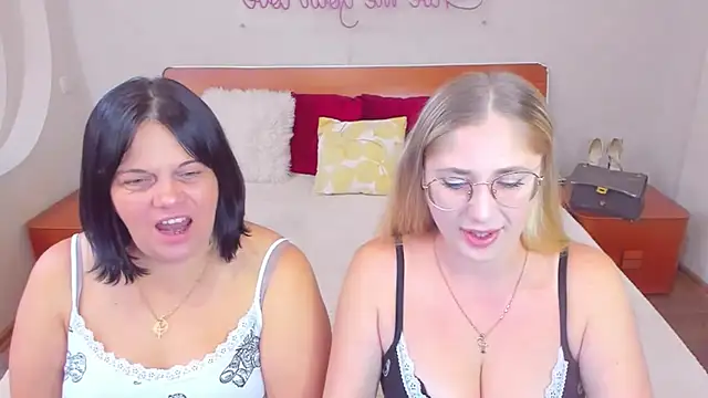 Your Exstasy online show from October 3, 10:42 am