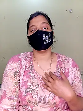 Rose-luckey online show from February 5, 6:11 pm