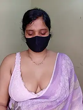 Rose-luckey online show from May 21, 9:57 pm