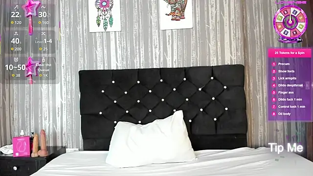 Snapshot of Hailey_johnsonn chatting on September 18, 1:09 pm Hailey johnsonn online show from September 18, 1:09 pm