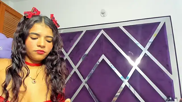 noa roseasm online show from November 7, 9:20 pm