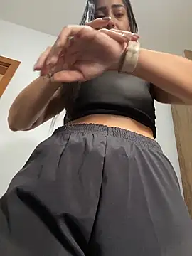 lucioliveira online show from May 13, 11:38 am