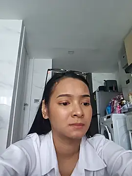 Natural Asian Girl online show from October 11, 4:28 am