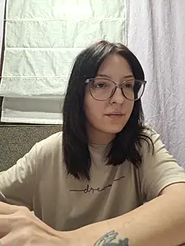 AllexyAle online show from April 19, 9:39 pm