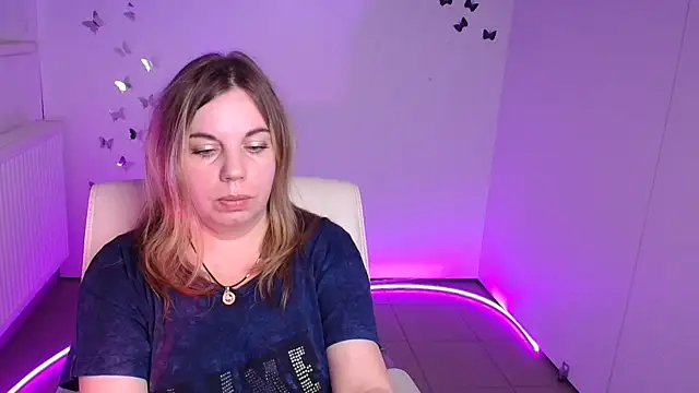 Jessica Amore online show from October 8, 6:01 pm