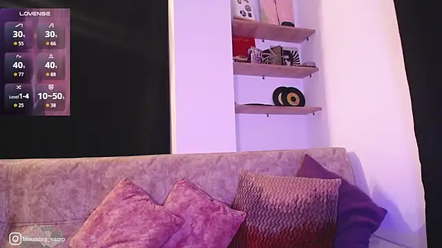 dark  nymph online show from May 14, 10:59 pm