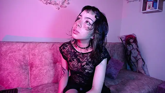 dark  nymph online show from November 11, 11:51 am