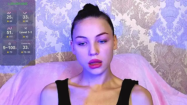 Lily Me online show from September 18, 6:56 am