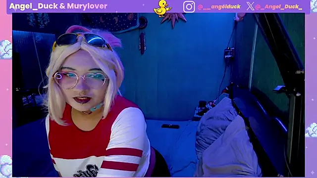 Angel Duck online show from May 14, 7:52 pm