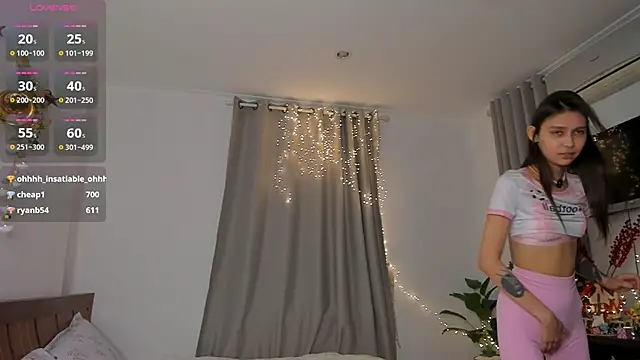 Amy Loveme online show from January 10, 11:15 am