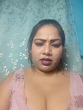 hornypriya696 online show from October 30, 8:32 pm
