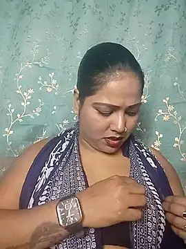 hornypriya696 online show from October 10, 6:13 pm