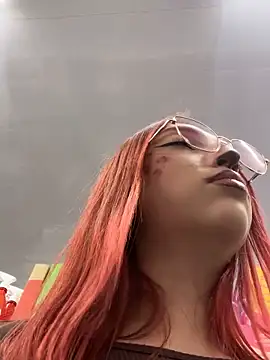 Paulina-Wells online show from October 15, 10:01 pm