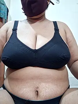 Hot-Rimi01 online show from December 17, 6:45 pm