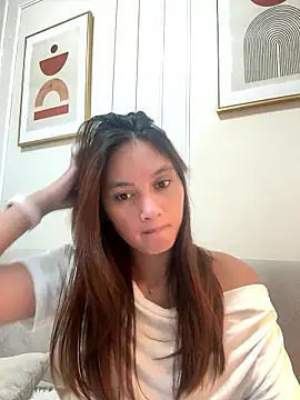 LanySylvia online show from January 10, 5:06 pm