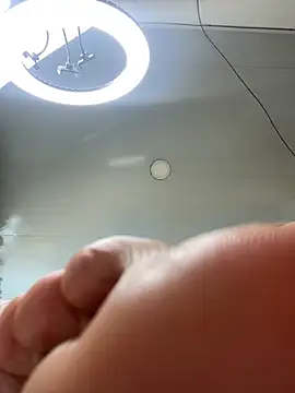 Snapshot of fetish_foot_ chatting on September 16, 2:36 pm fetish foot online show from September 16, 2:36 pm