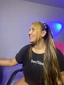 saraygomez thequeensquirt online show from September 27, 2:52 am
