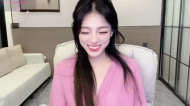Snapshot of Sandy_Uu chatting on September 17, 7:06 am Sandy Uu online show from September 17, 7:06 am