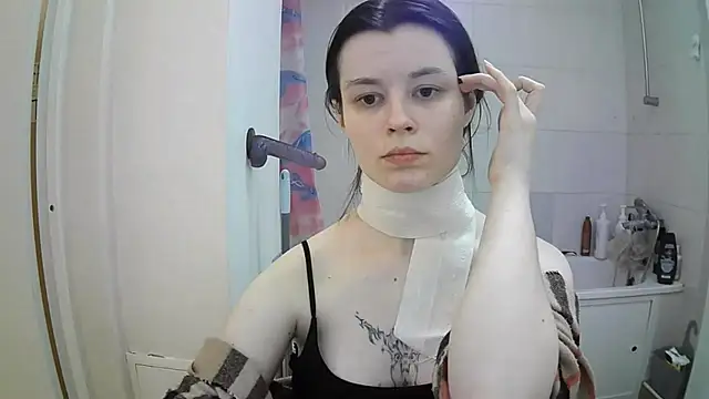 EdlinEngelby online show from October 29, 5:59 pm