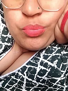 sexymotto online show from November 18, 9:43 am