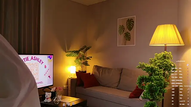 Luna Foxy online show from September 29, 1:27 pm