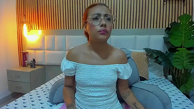 KattyBonnie online show from October 21, 8:46 pm