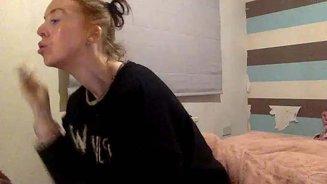 Bellababexox online show from May 27, 1:57 am