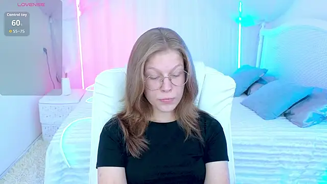 Lilly Belly online show from September 12, 12:23 pm