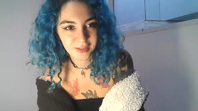 peetitefairy online show from May 16, 10:36 am