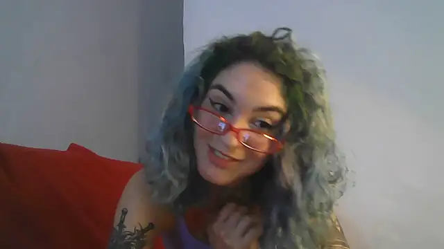 peetitefairy online show from May 13, 8:58 pm
