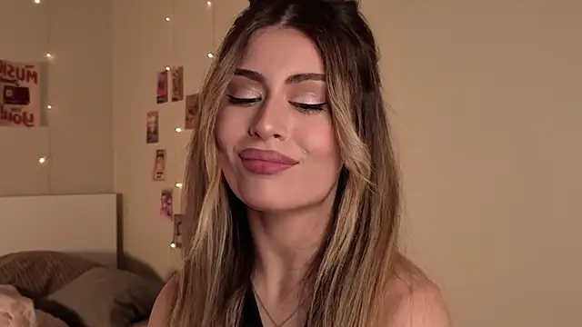 GeorginaHarn online show from October 11, 9:25 am