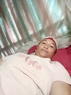 Love-Mama33 online show from October 26, 1:01 am