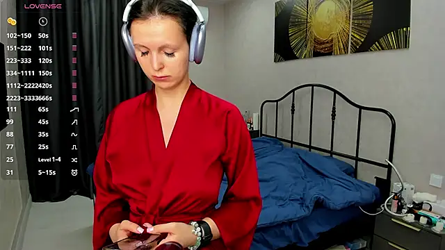 AfraBabyGills online show from May 11, 7:11 pm