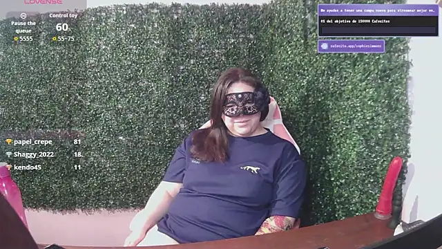 SophieSimmons  online show from September 15, 8:22 am