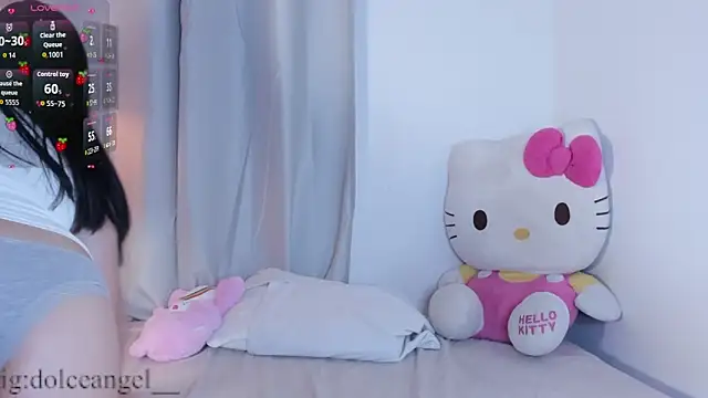 dulceangel   online show from May 10, 4:36 am