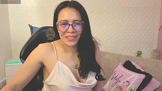 Eva mermaid online show from May 12, 4:13 pm