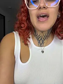 MargothWolfe online show from October 11, 3:33 am