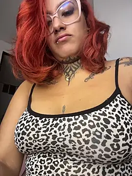 MargothWolfe online show from October 31, 4:14 am