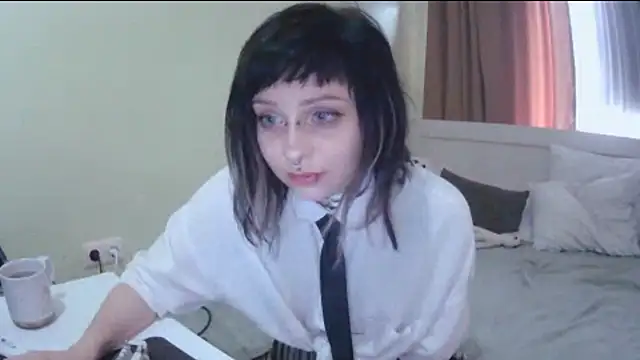 SineKiraReal online show from September 18, 10:14 am