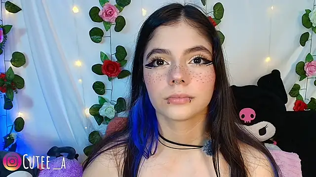 cutee andrea online show from May 16, 3:31 am