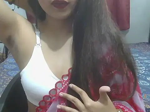 Snapshot of cute-Saara chatting on October 3, 12:43 pm cute-Saara online show from October 3, 12:43 pm