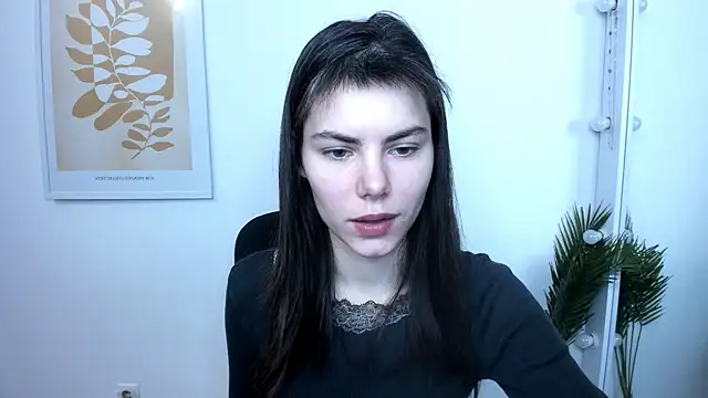 AmelieReve online show from January 12, 9:25 am